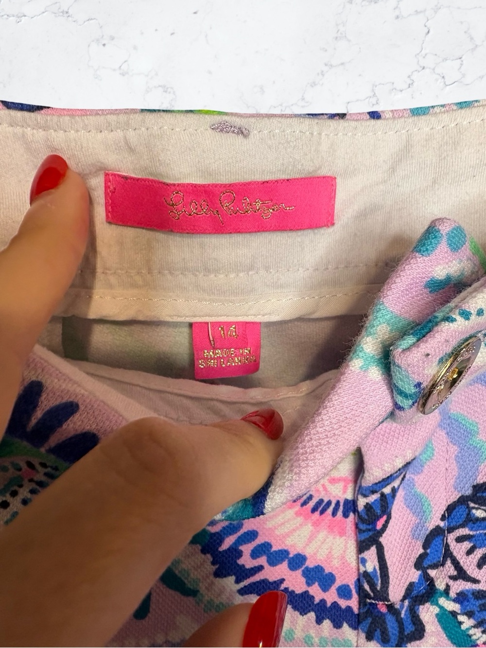 Lilly Pulitzer Pink Multicolor Sea Life Print Shorts - Picture 4 of 5